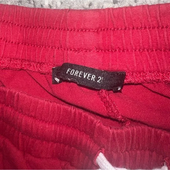 Forever 21 Red and White Athletic drawstring short shorts, size Small - Picture 4 of 6
